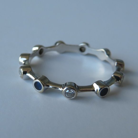 Genuine Diamonds Enamel In 18K White Gold Ring Size 5 - Picture 9 of 12